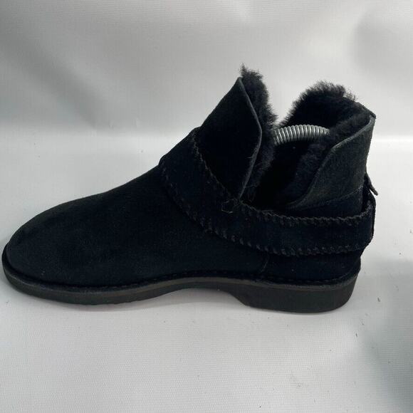 UGG Mckay Black Booties Sz 7.5 Fold Up Down Whipstitch Detail Rivet (READ) - Picture 5 of 9